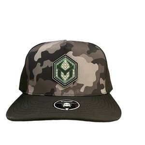 Size Adjustable Heretic Knives Cap - Camo with Black Brim